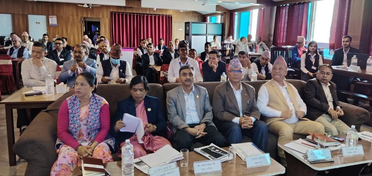 वार्षिक प्रगति समीक्षामा पट्यारलाग्दो प्रस्तुति