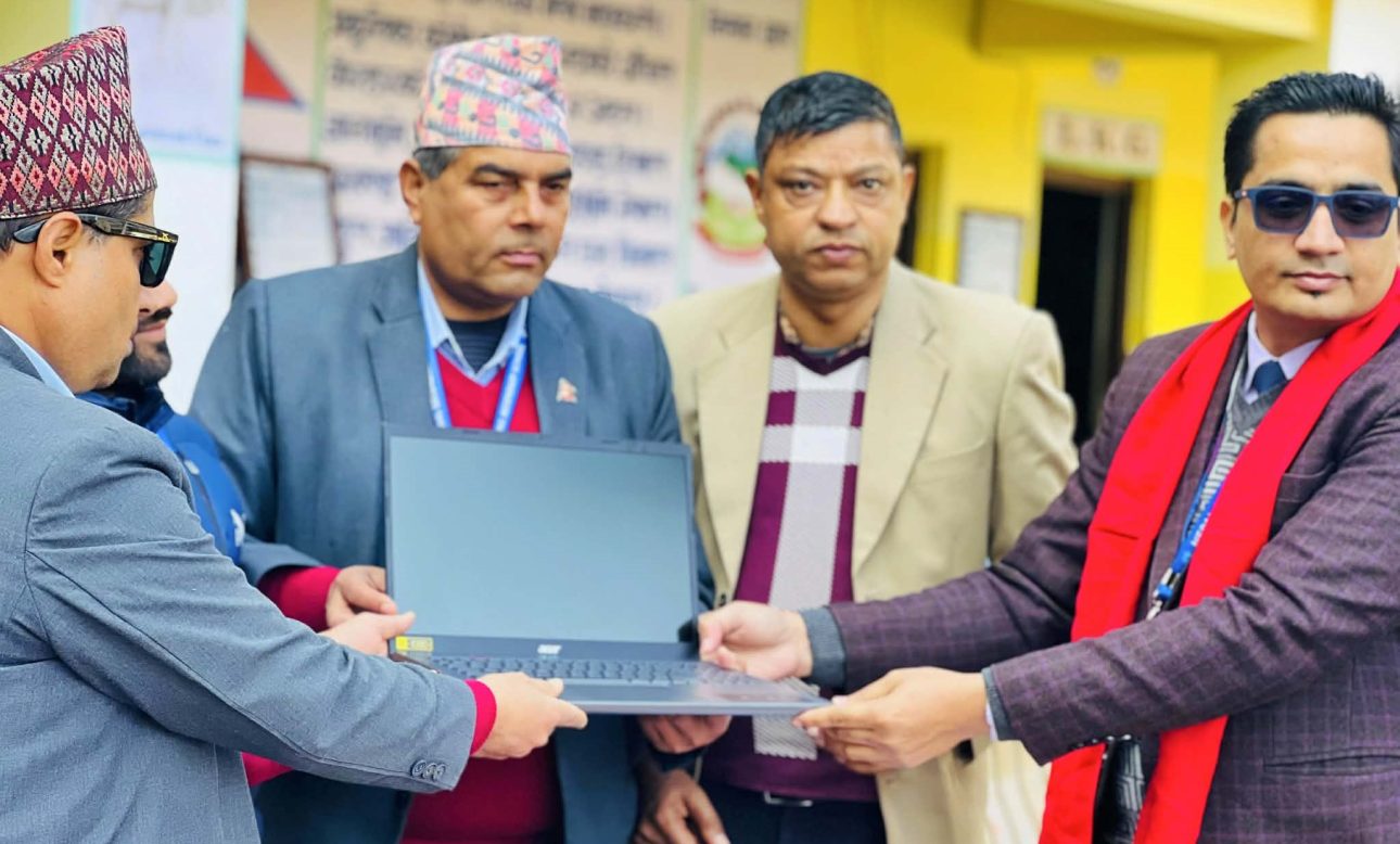 दमकडा माविलाई सहयोग हस्तान्तरण