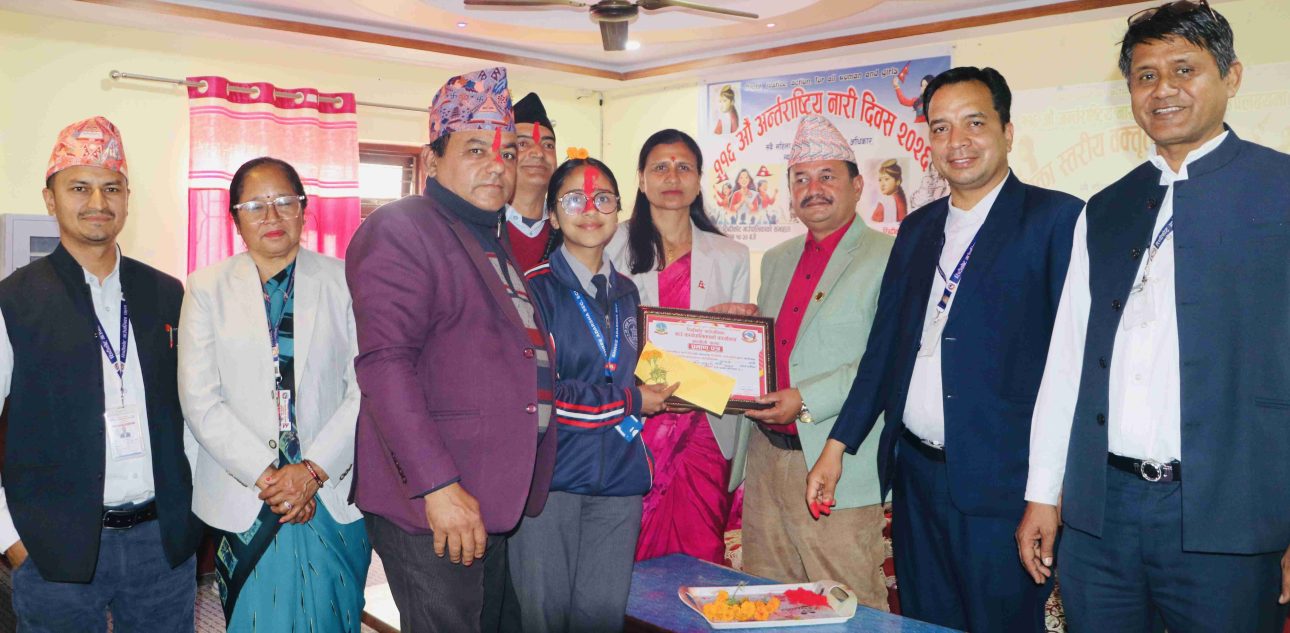 रिब्दीकोटको वक्तृत्वकला प्रतियोगितामा आदर्श मावि प्रथम