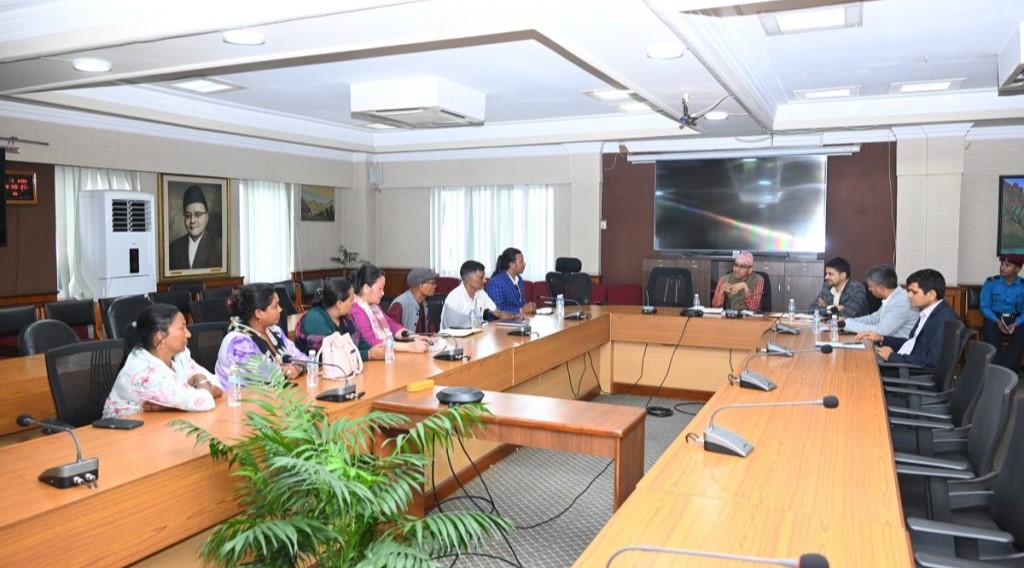 सरकार र लघुवित्त पीडितबीच दोस्रो दिन पनि वार्ता जारी